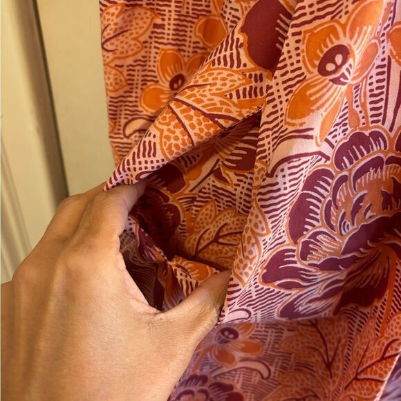 LIKELY Mini dress empire waist pockets Bishop Sleeves - Picture 11 of 15